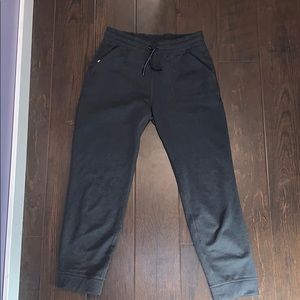 Ivivva Joggers